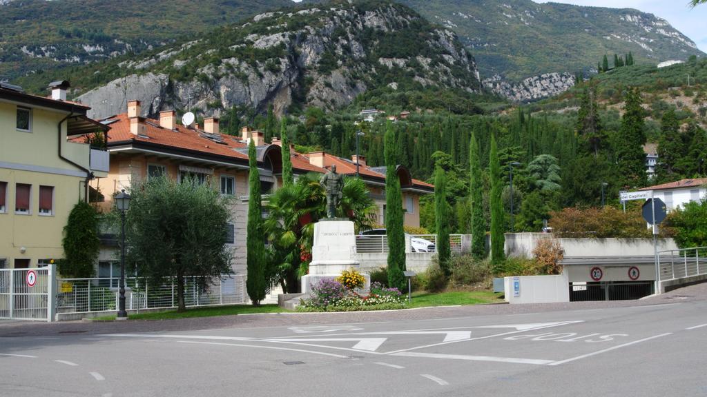 Althamer Palace Apartments Arco Exterior photo